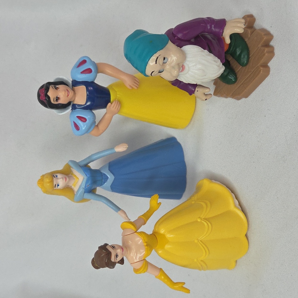 Vintage Disney Princess Lot Belle Aurora Snow White cake toppers 1990s 4"